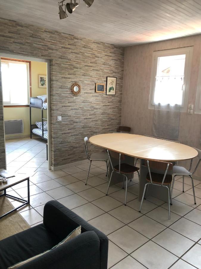 Le Petit Gite De Javernieres Etage Villié-Morgon Exterior foto